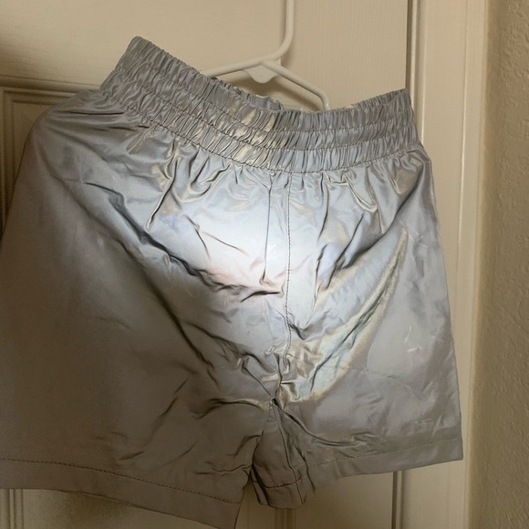 Reflective two piece set - Picture 6 of 7